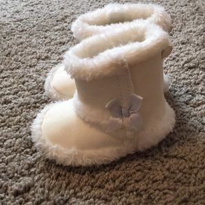 Baby girl boots